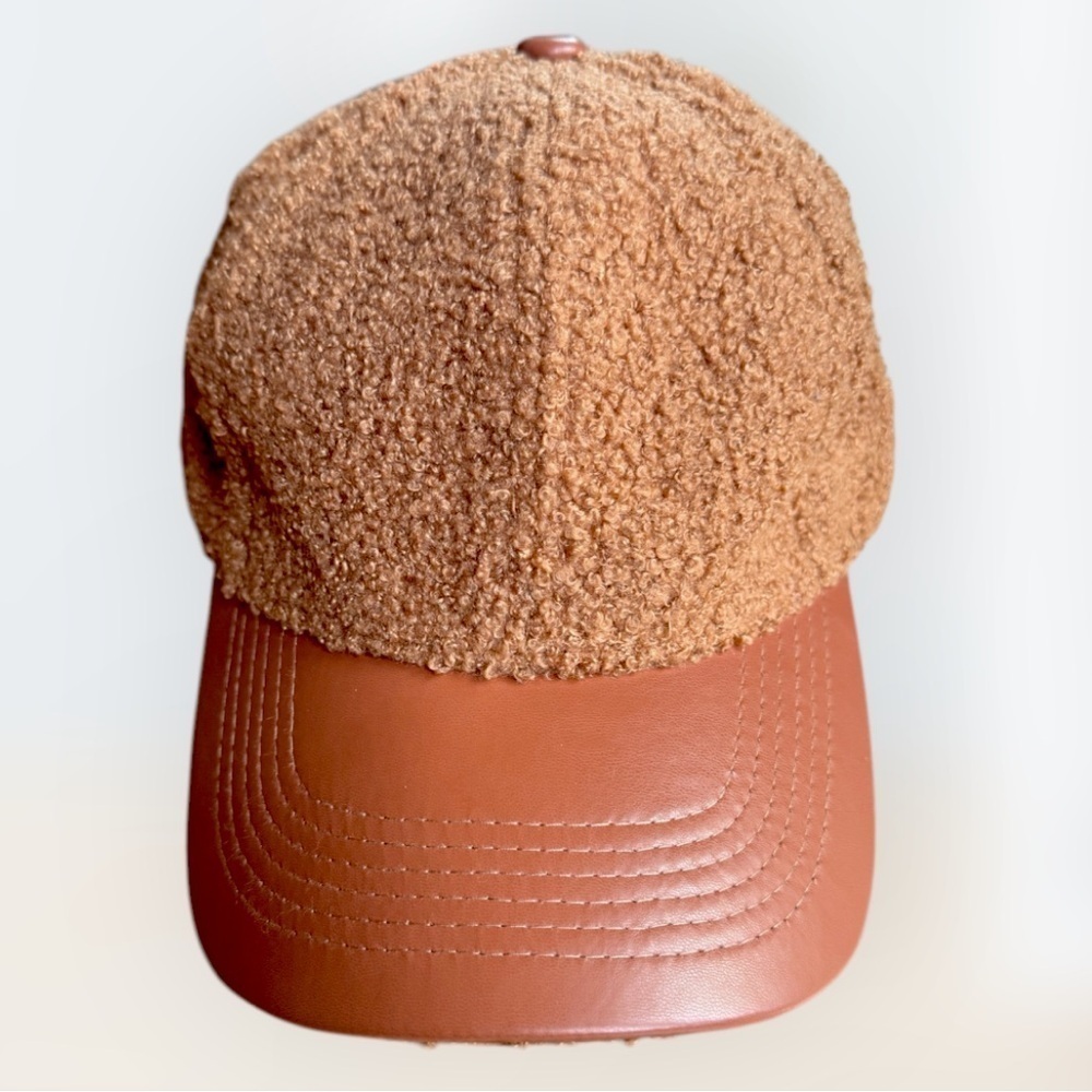 BP Women’s Faux Shearling & Faux Leather Baseball Cap Teddy Light Brown OS - Picture 3 of 11